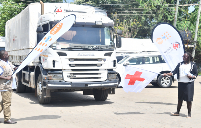 Susan Mwihaki, Deputy Secretary General, Kenya Red Cross Society and John Wafula, UNFPA Humanitarian Specialist.