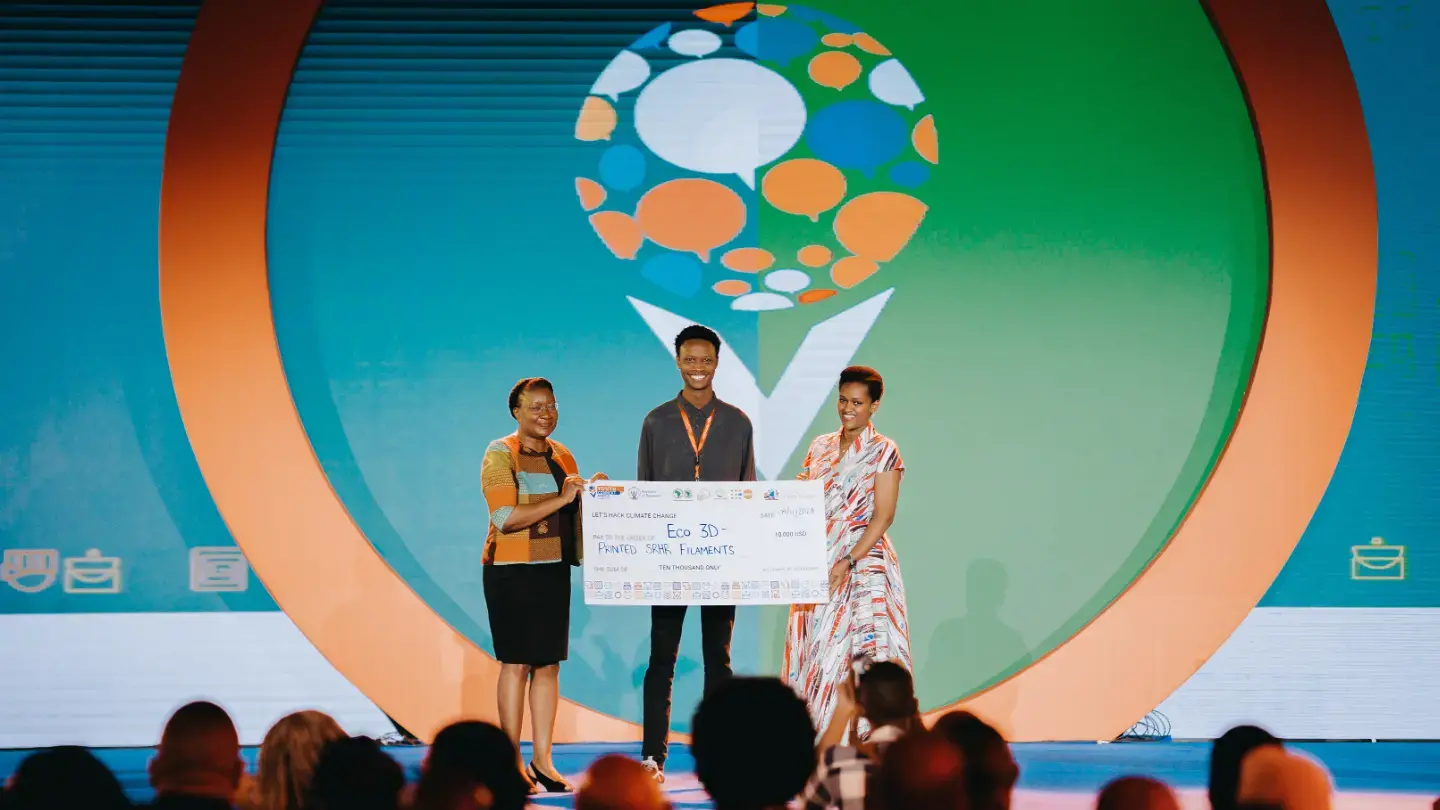 Kenyan Innovators Shine at the UNFPA “Let’s Hack Climate Change” Hacklab